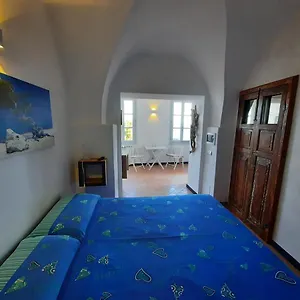 Alloggio per agriturismo Finestre Sul Mare, San Lorenzo al Mare